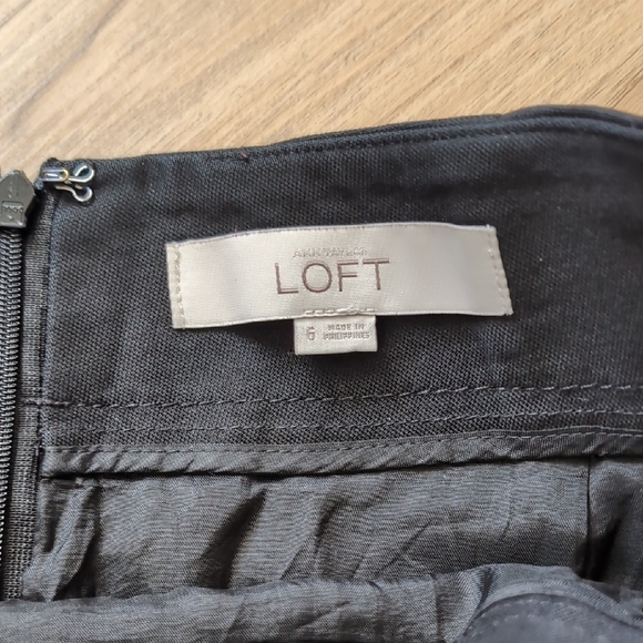 LOFT Black Cotton Mini Pencil Skirt for Work - Picture 2 of 5